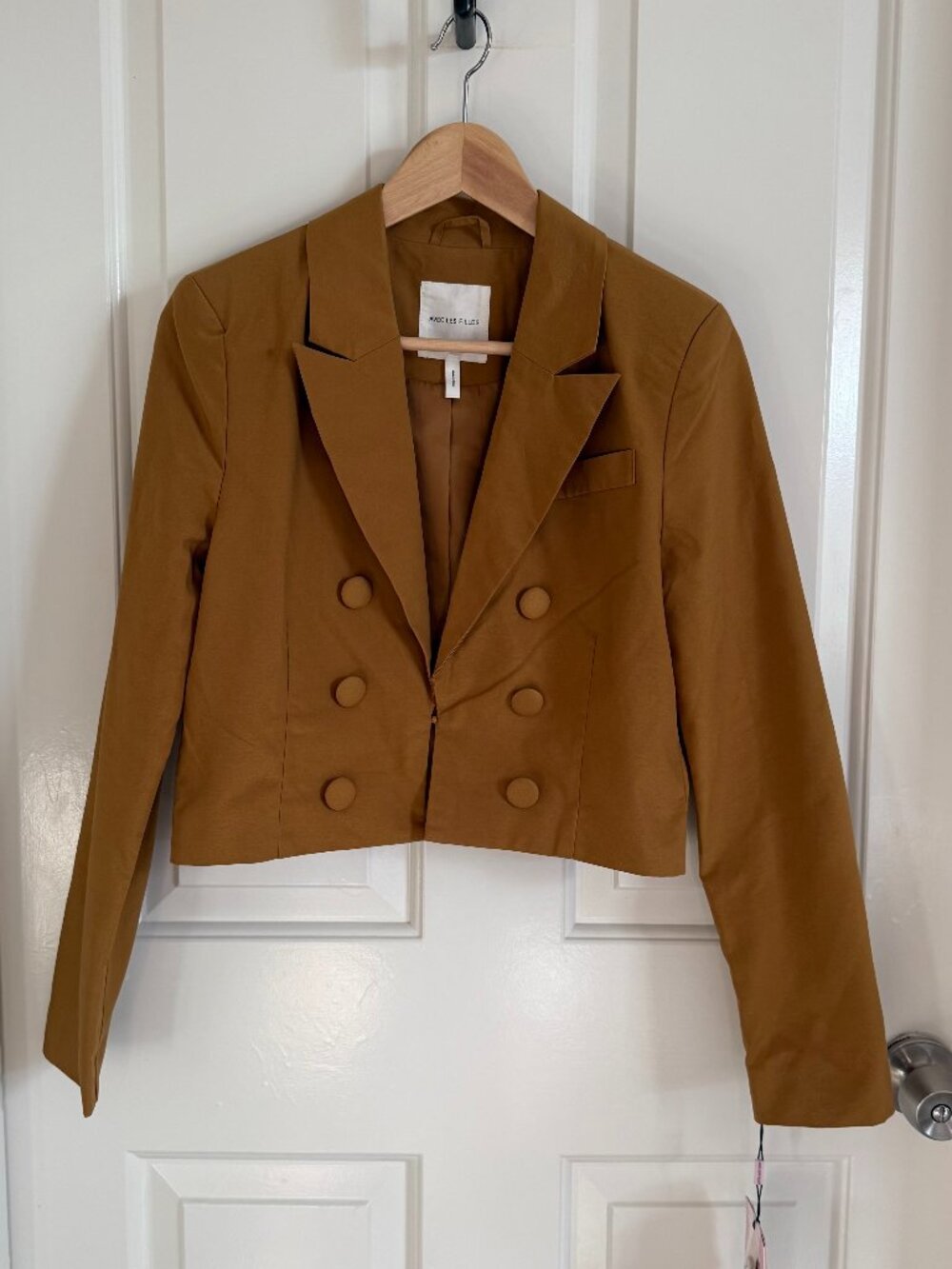 NWT Cropped Avec les Filles Blazer, Size Small